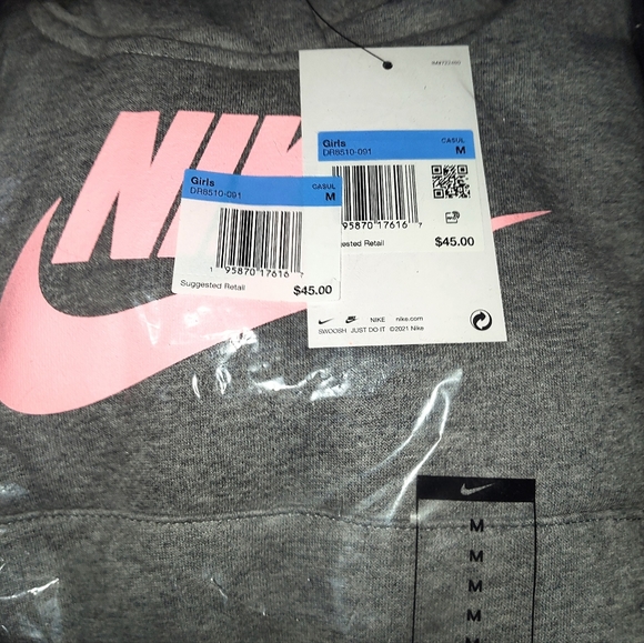 Girls Nike Sportswear Club Fleece Hoodie Carbon Heather/Artic Punch - Picture 5 of 6